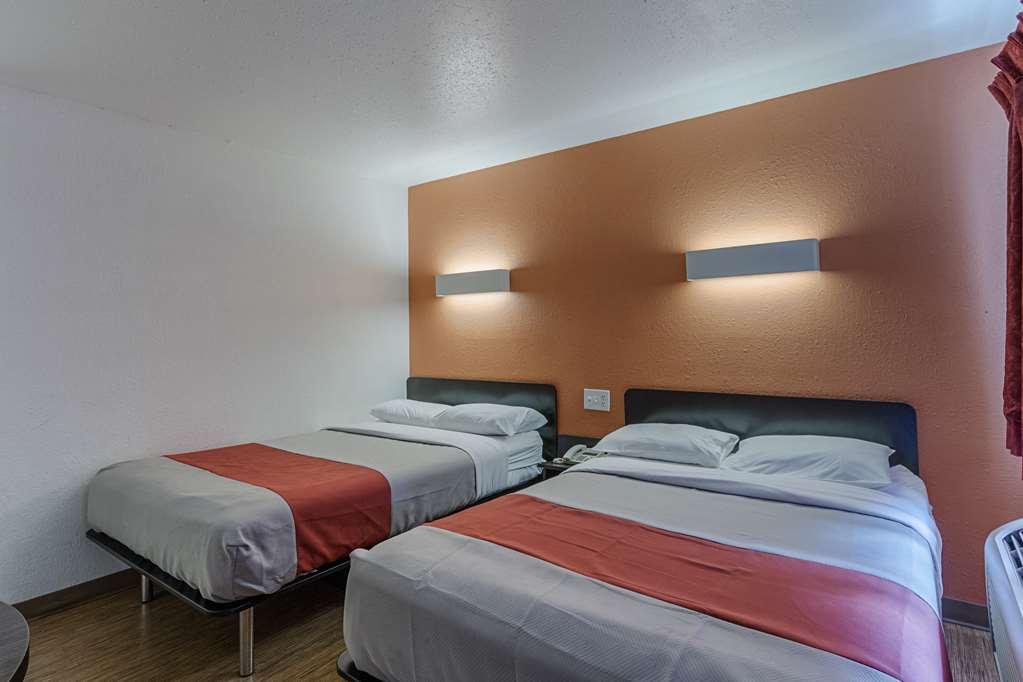 Motel 6-Oshkosh, Wi Phòng bức ảnh