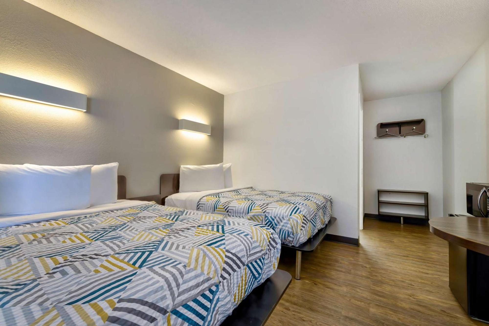 Motel 6-Oshkosh, Wi Ngoại thất bức ảnh