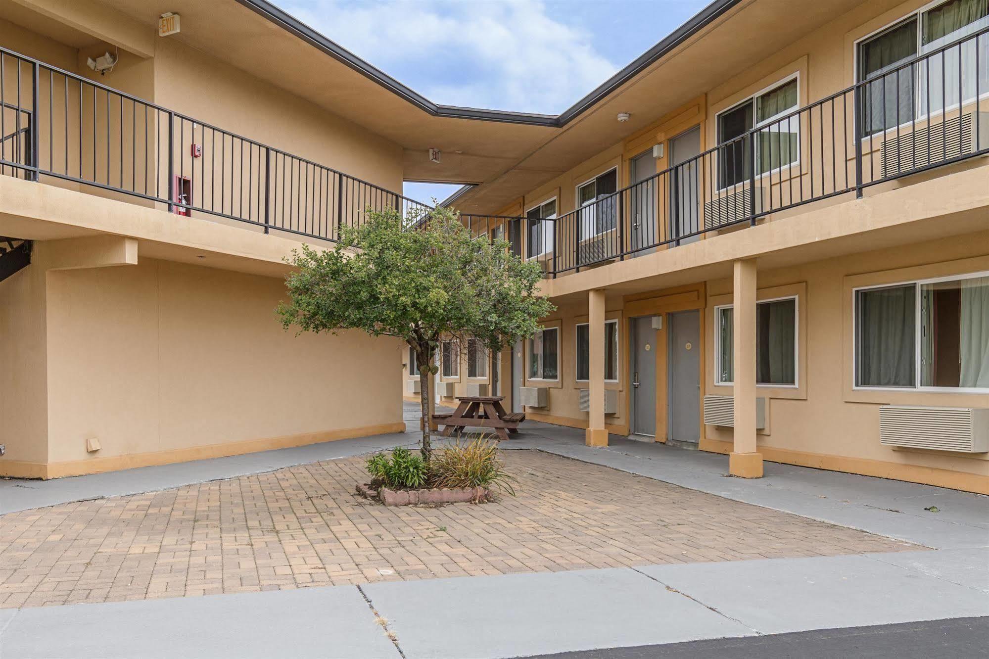 Motel 6-Oshkosh, Wi Ngoại thất bức ảnh