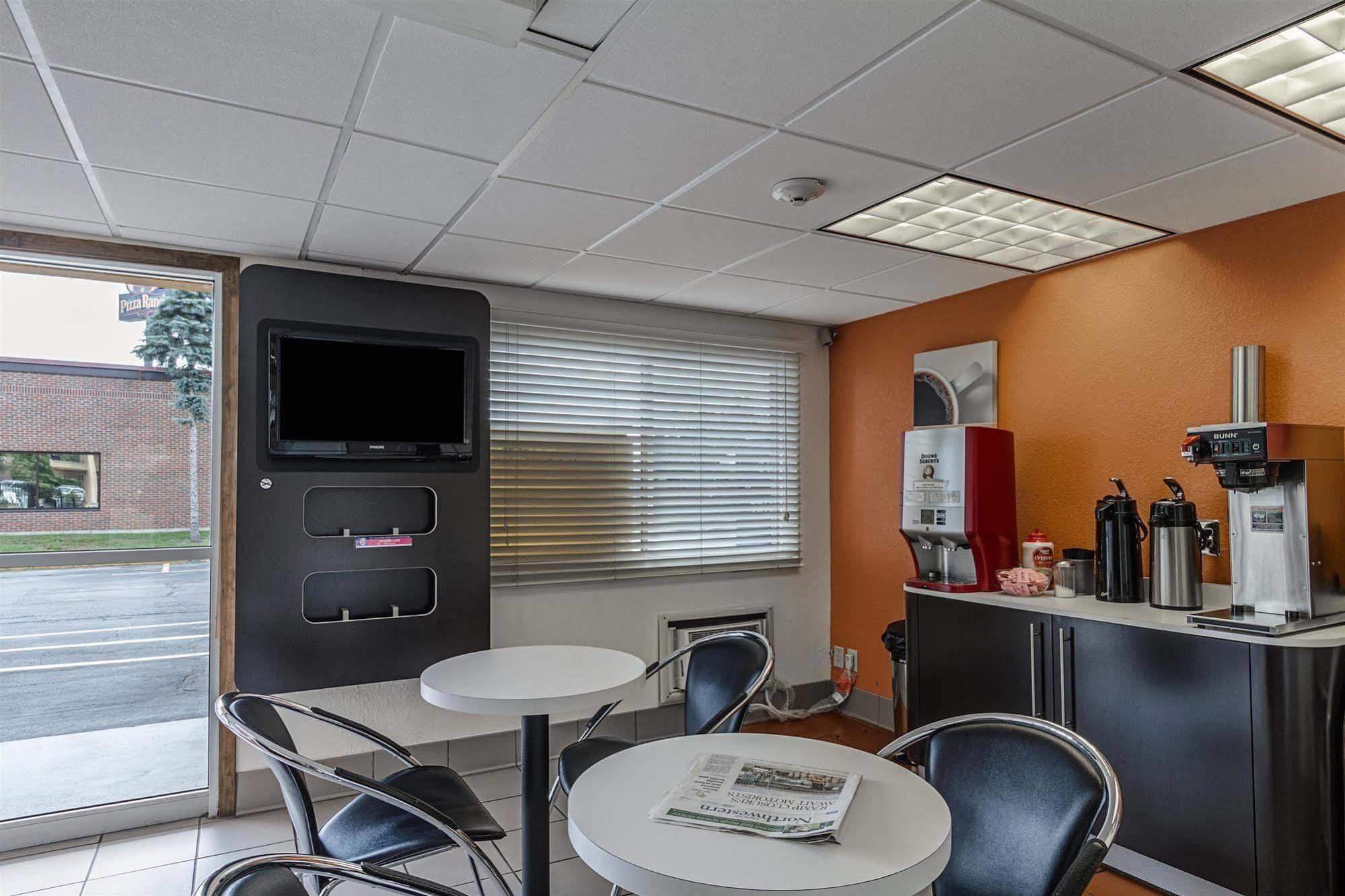 Motel 6-Oshkosh, Wi Ngoại thất bức ảnh