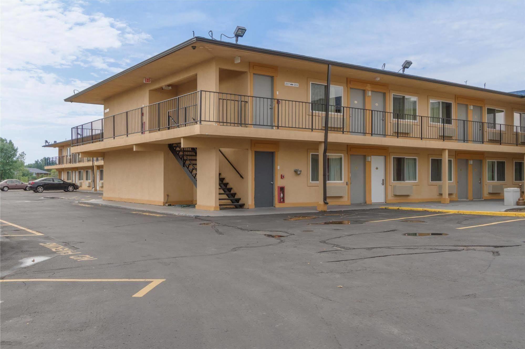 Motel 6-Oshkosh, Wi Ngoại thất bức ảnh