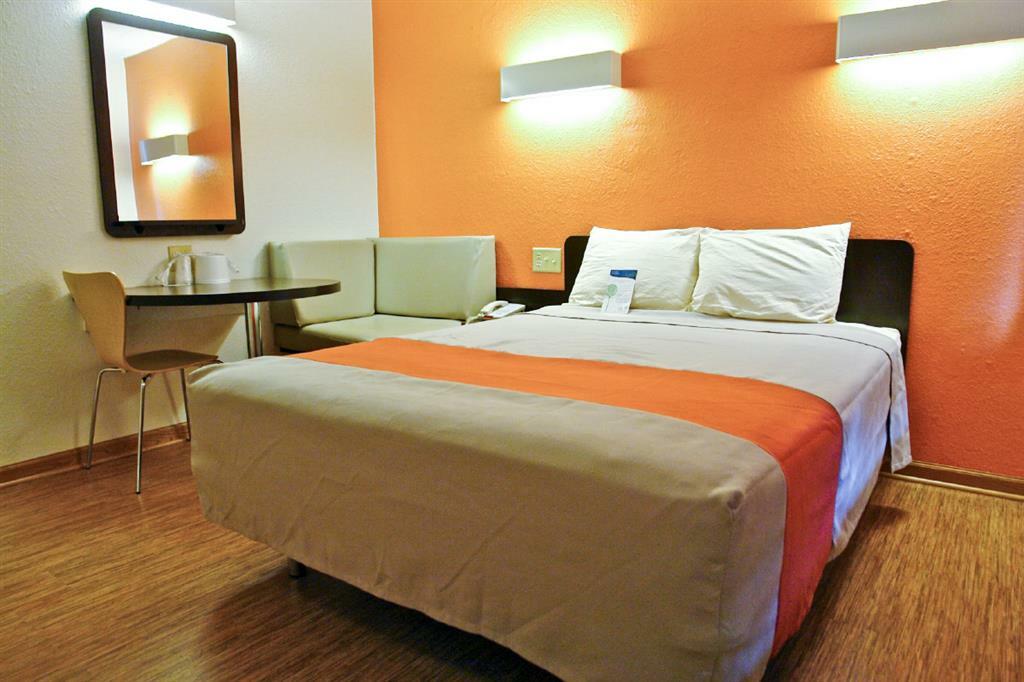 Motel 6-Oshkosh, Wi Phòng bức ảnh